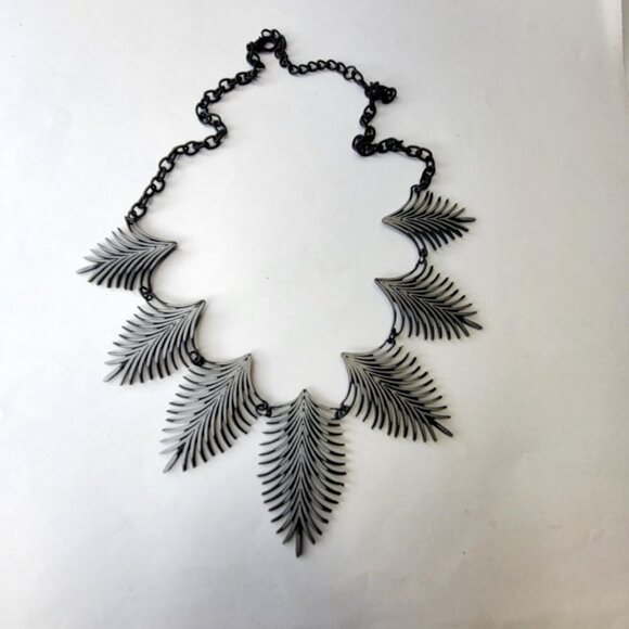 Black and White Spike Pendant or Leaf Motif Necklace - Picture 7 of 16